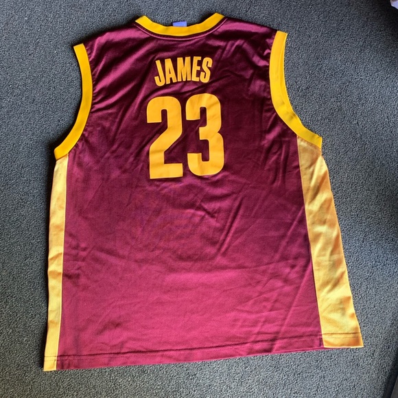 NBA Cleveland  James Jersey size XL - Picture 6 of 15